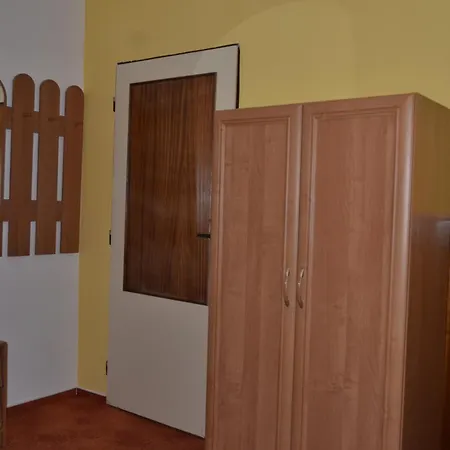Lipůvka 3*